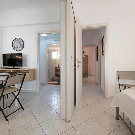 Viny Paralia Dionisiou